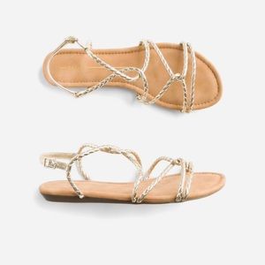 NWOT Leslee Strappy Sandals